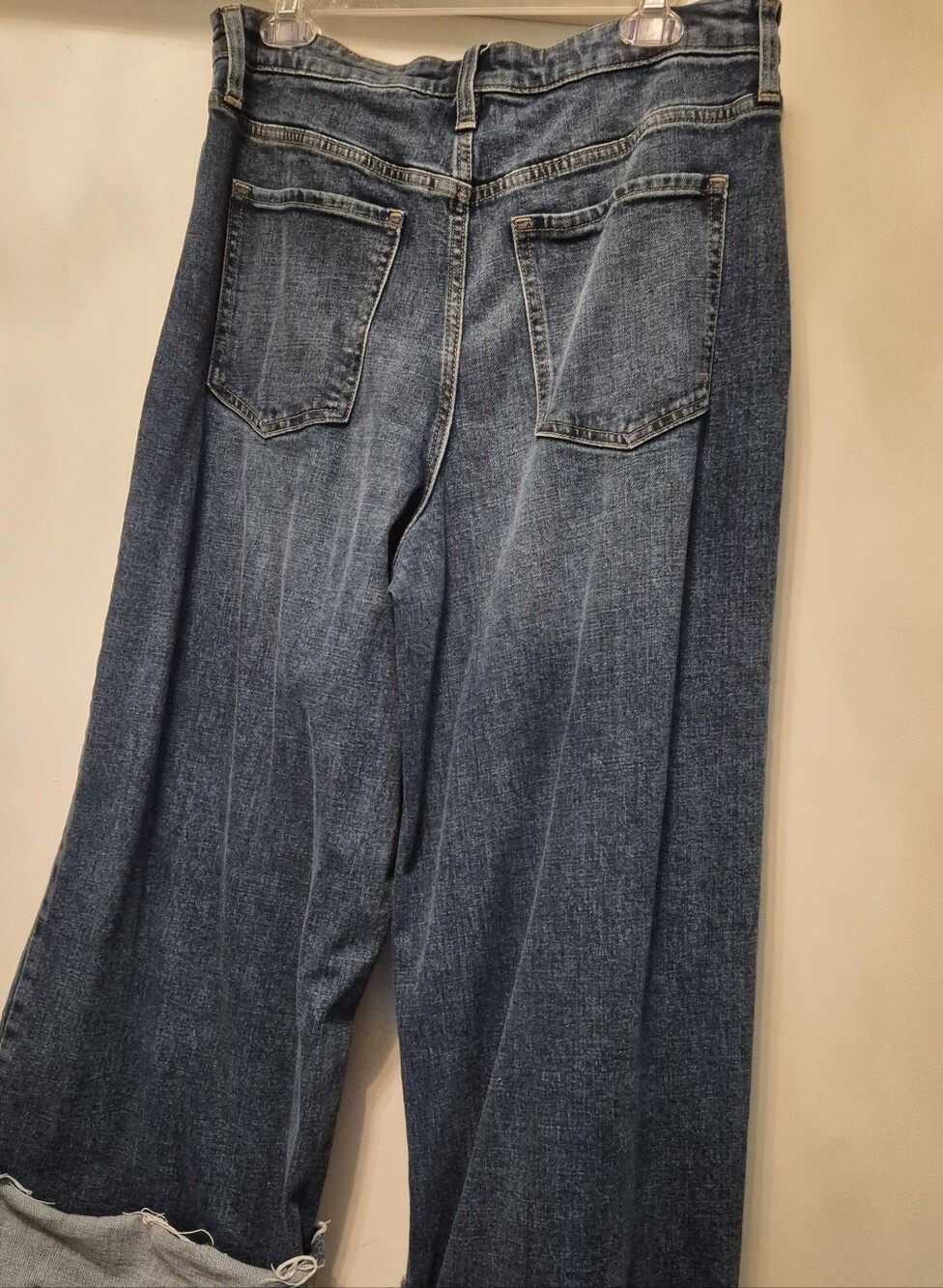 Banana Republic Womens Bootcut Jeans in Medium Blue Wash